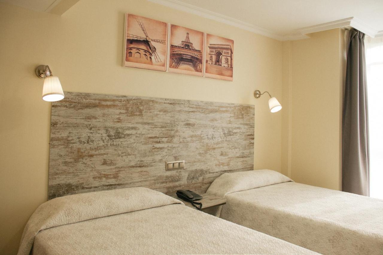 Caballero Errante Madrid Exterior photo
