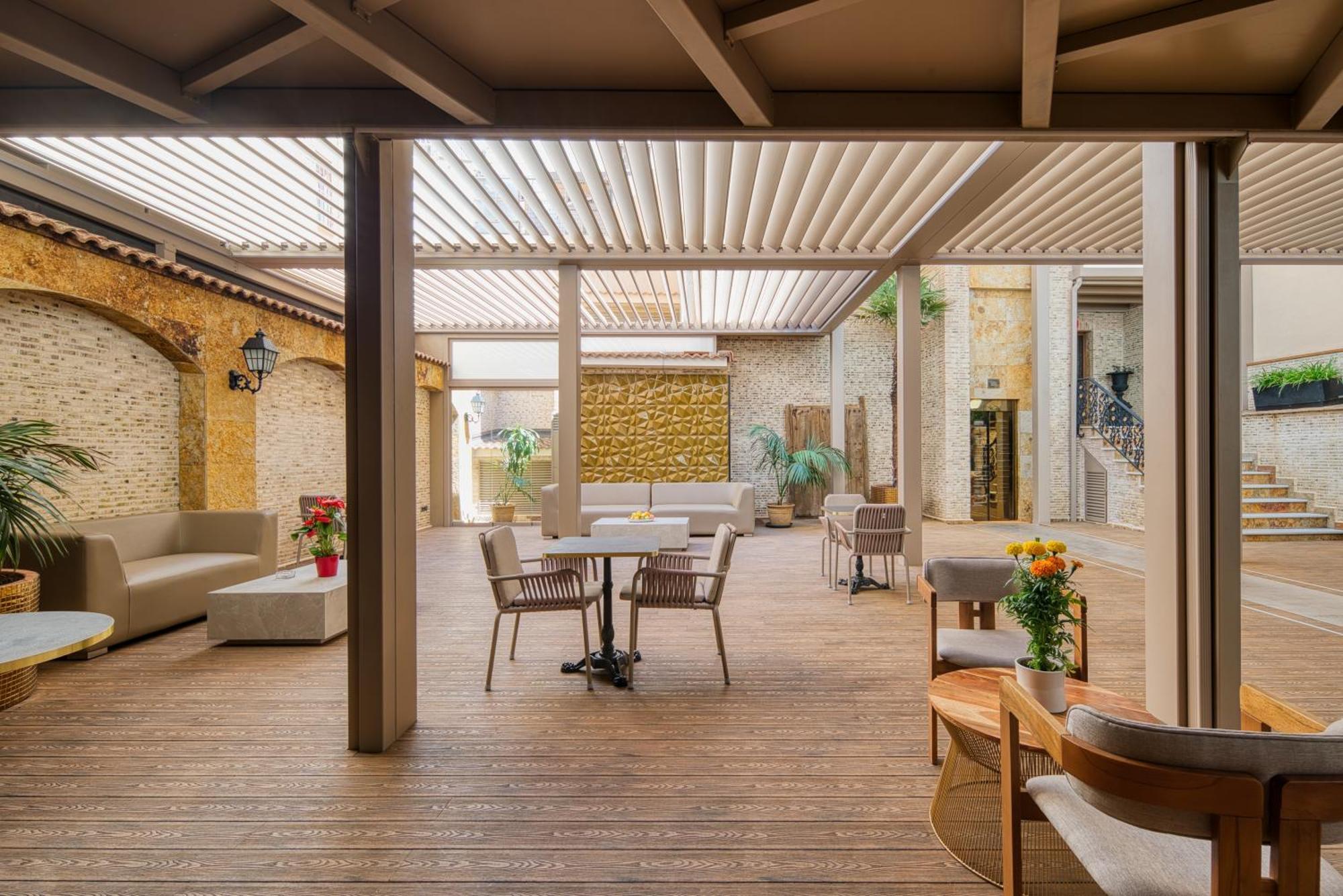 Caballero Errante Madrid Exterior photo