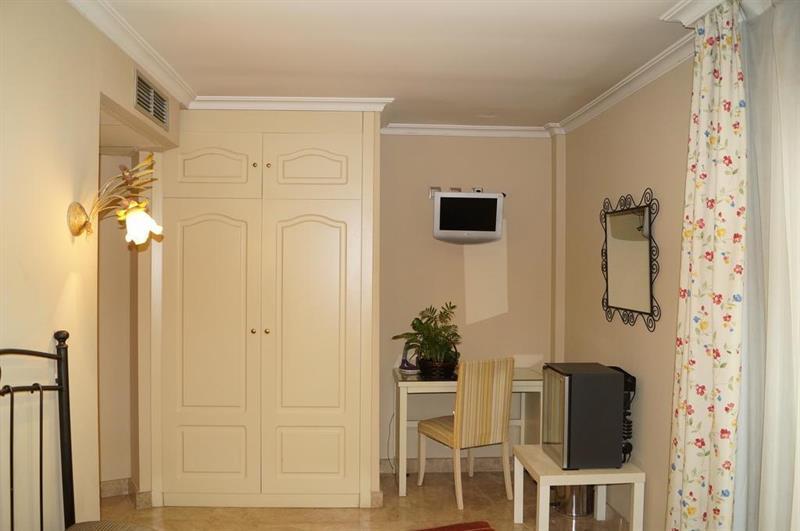 Caballero Errante Madrid Exterior photo